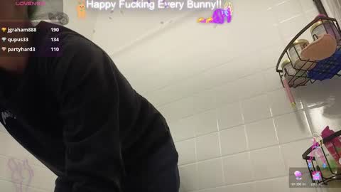 Tokki  bunny  online show from January 12, 5:13 am