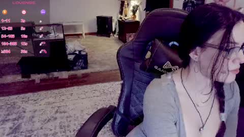 bunnynextdoor online show from April 2, 2:57 pm