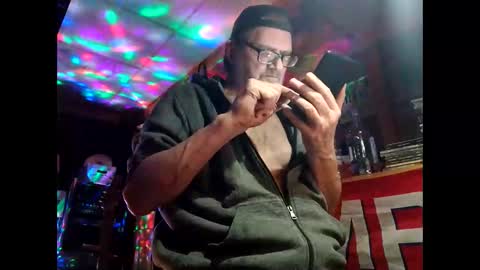 busterbuttplug online show from December 17, 3:02 am