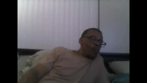 Busturgutzgd1 online show from December 10, 6:54 am