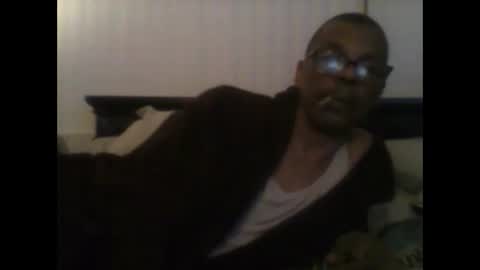 Busturgutzgd1 online show from February 8, 5:29 am