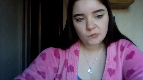 butterfly18988 online show from October 31, 1:22 pm