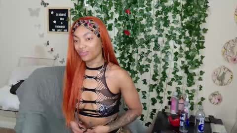 butterfly booty online show from November 22, 2:37 pm