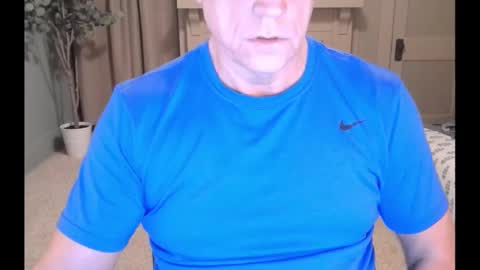 Miles online show from February 11, 11:31 am