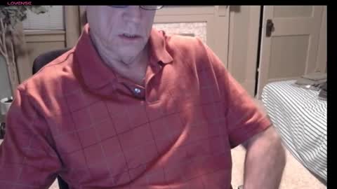 Miles online show from November 22, 10:46 am