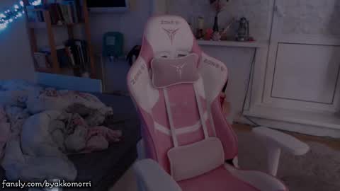  morri  online show from February 25, 7:06 pm