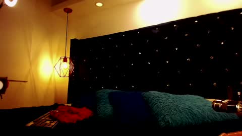 bycandy_ online show from October 9, 3:06 pm