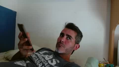 Collin Farrel online show from February 17, 3:22 pm