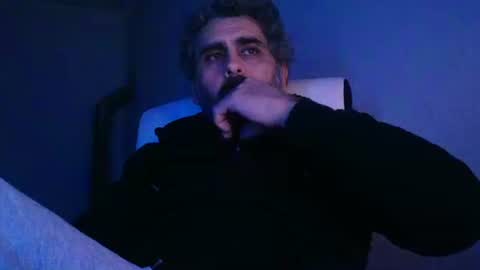 Snapshot of c534963 chatting on December 6, 11:08 pm supersperm online show from December 6, 11:08 pm