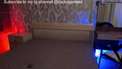 James online show from October 27, 3:12 pm