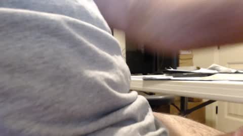 Snapshot of cadman6000 chatting on December 3, 1:49 pm cadman6000 online show from December 3, 1:49 pm