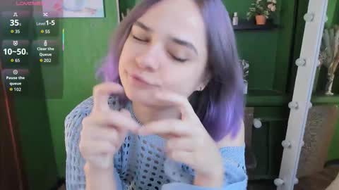 Gina online show from December 21, 9:59 am