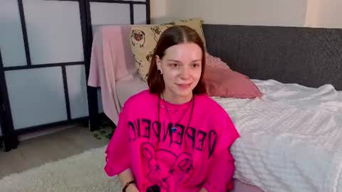 Mila online show from July 28, 4:39 pm