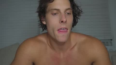 Alex Stone online show from October 20, 5:01 am