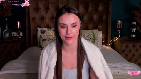 Cali online show from December 15, 11:34 pm