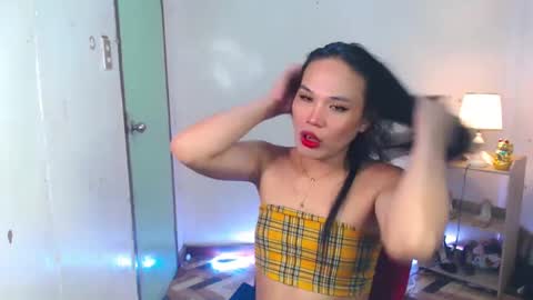 call_me_chesca online show from January 8, 1:21 am