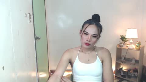 call_me_chesca online show from January 7, 2:51 pm