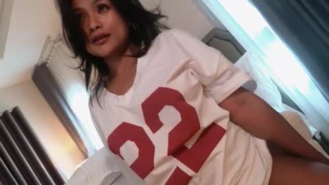 Snapshot of call_me_linda56 chatting on October 25, 9:08 am Call Me Linda online show from October 25, 9:08 am