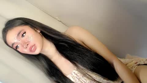 call_me_nina online show from July 13, 1:20 am
