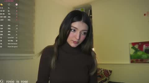 Snapshot of call_me_rosie chatting on December 23, 1:51 am   online show from December 23, 1:51 am