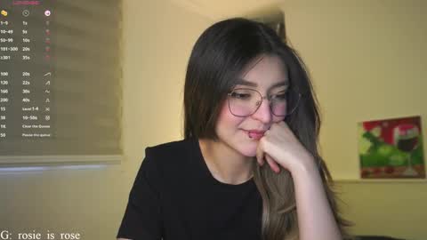 Snapshot of call_me_rosie chatting on January 11, 8:54 pm   online show from January 11, 8:54 pm