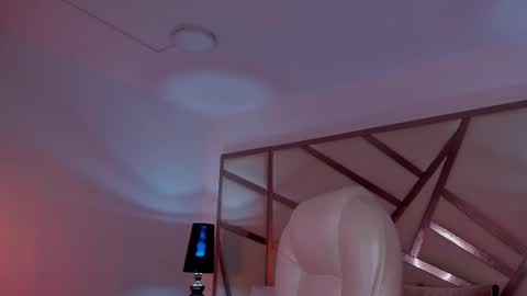 Anna Banana online show from September 10, 12:22 am