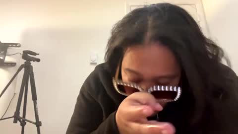 camzxoxox online show from March 8, 4:45 am