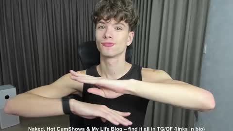 Hey I am Calvin  online show from November 8, 2:09 pm