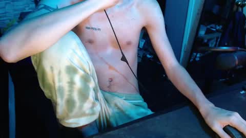 Snapshot of calvin_tanner chatting on September 15, 2:35 am calvin_tanner online show from September 15, 2:35 am