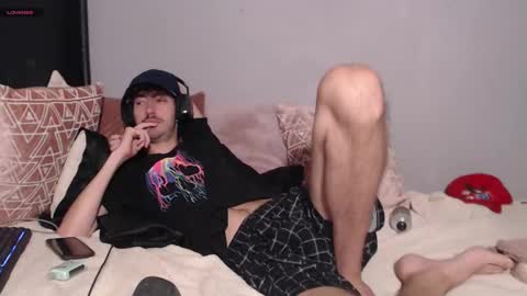 Snapshot of calvin_tanner chatting on October 13, 3:08 am calvin_tanner online show from October 13, 3:08 am