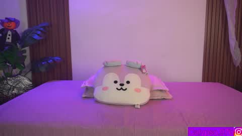 Calypso and Kayla online show from October 18, 12:15 am