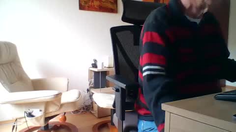 camcologne online show from December 17, 10:33 am