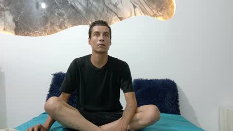cameronsilverman online show from June 11, 12:32 am