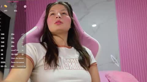 Snapshot of cami_boobss1 chatting on October 22, 1:24 pm Cami  online show from October 22, 1:24 pm