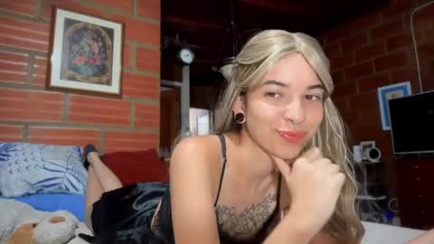 Camii online show from October 5, 9:33 pm