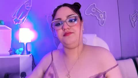 Camila Osorio online show from November 12, 8:55 pm