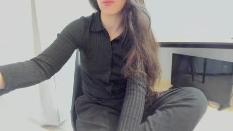 Snapshot of camila_berk chatting on October 23, 4:58 am Cami online show from October 23, 4:58 am