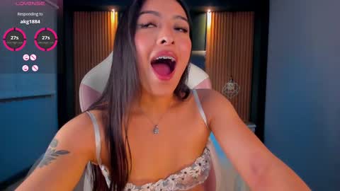 Camila online show from October 2, 4:33 am