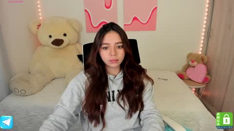  C A M I  online show from December 15, 11:53 pm