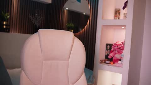 camila_martinez9 online show from September 17, 11:35 am