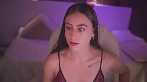 camila_martinez9 online show from December 3, 11:44 am