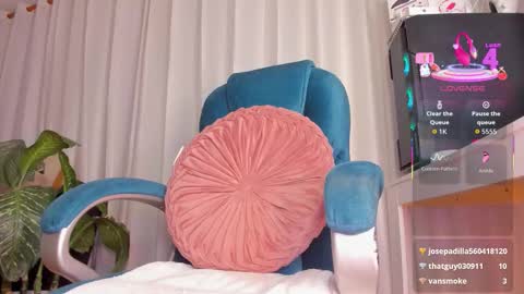 CamilaMendez--- online show from September 10, 4:35 am