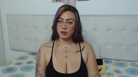 Camila online show from September 15, 12:17 pm