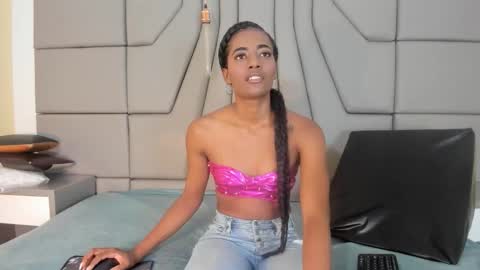 Cami thomsson online show from December 15, 8:38 pm