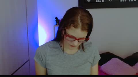 Camila ventura online show from May 11, 1:07 pm