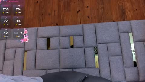 camilaa_smith_ online show from March 28, 8:21 pm