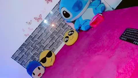 camilajhoones online show from January 14, 11:07 am