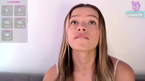 Camila Monroee  online show from November 28, 2:24 pm