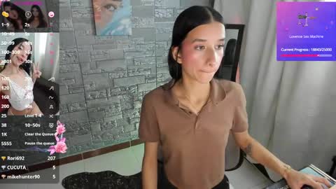 CamilaVill online show from April 13, 11:20 pm