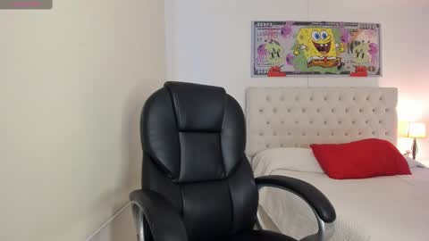   online show from March 7, 11:05 pm